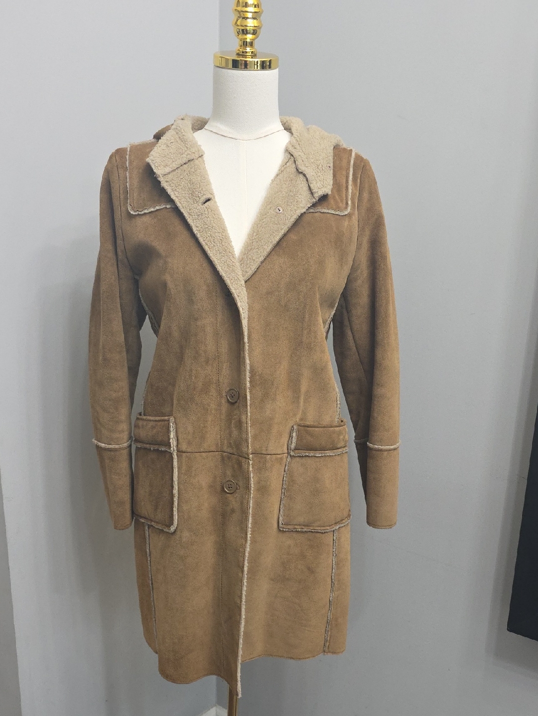 Gap Vintage 90s Teddy Shearling-Trim Suede Coat - Camel Brown - Quiet Luxury
